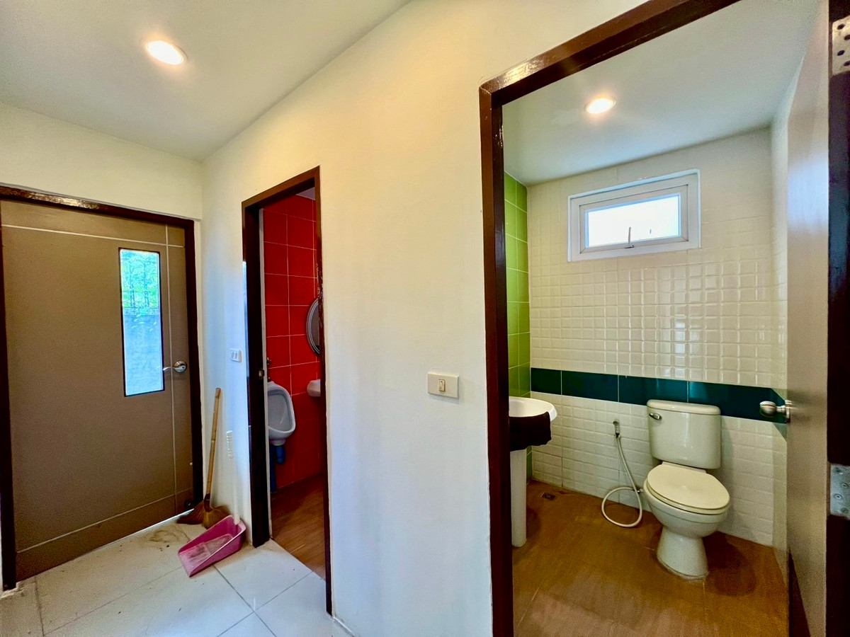 ให้เช่าบ้านลาดพร้าว เซ็นทรัลลาดพร้าว : ให้เช่า บ้านเดี่ยวหลังมุม สไตล์โฮมออฟฟิศ | วิภาวดี 20 | ทำเลใจกลางเมือง เหมาะอยู่อาศัยหรือทำสำนักงานส่วนตัว