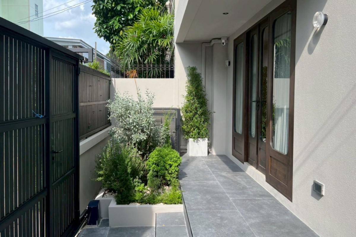 ทาวน์โฮมสุขุมวิท อโศก ทองหล่อ : ทาวน์เฮ้าส์ใหม่ ปรีดี26 เพียง 400 เมตรเดินถึงถนนสุขุมวิท 71 