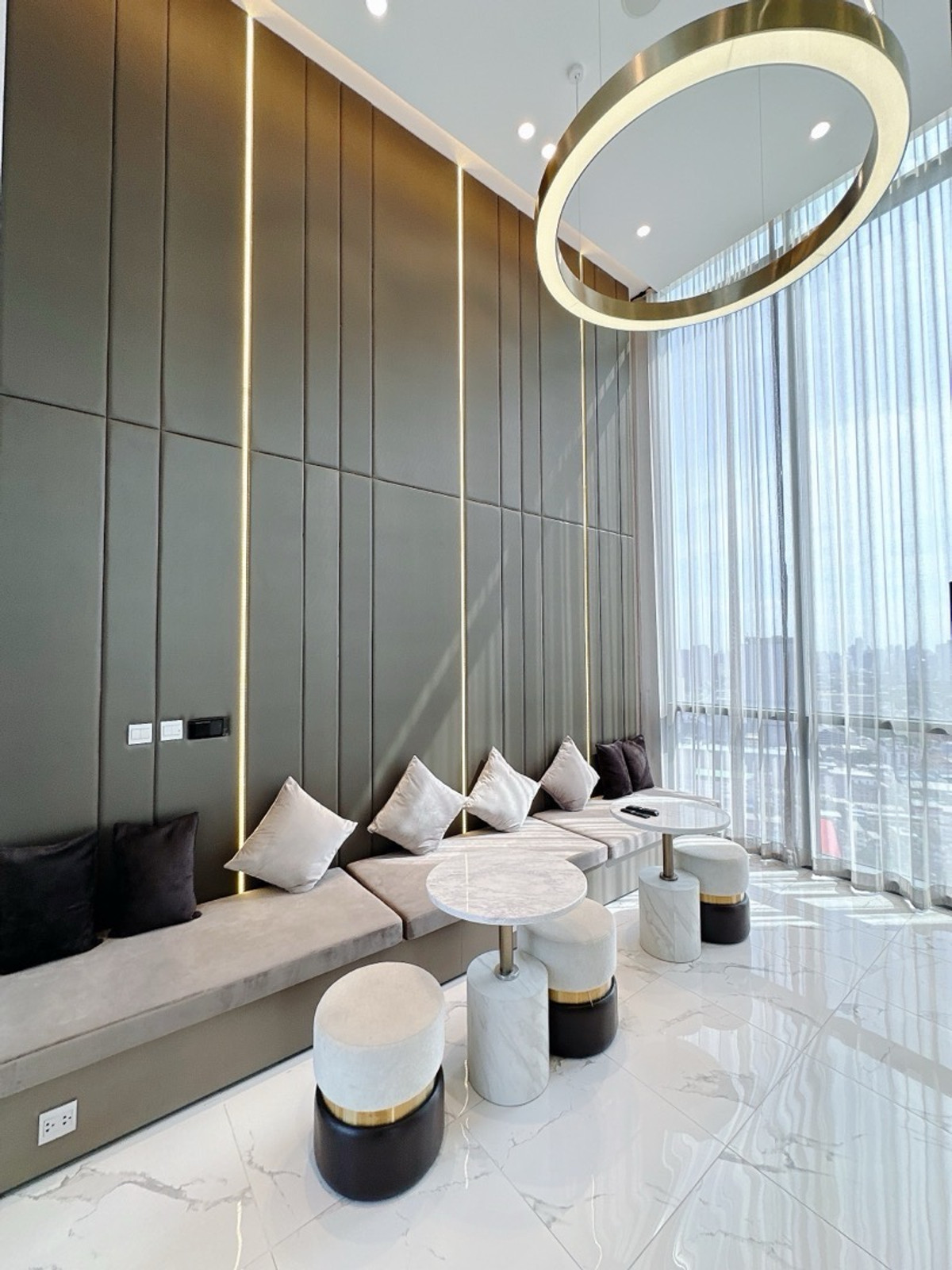 ขายคอนโดรามคำแหง หัวหมาก : 𝐌𝐎𝐃𝐈𝐙 𝐑𝐇𝐘𝐌𝐄 𝐑𝐀𝐌𝐊𝐇𝐀𝐌𝐇𝐀𝐄𝐍𝐆 ห้องใหม่จากโครงการ ผ่อนสบายๆ 𝟗,𝟗𝟎𝟎/เดือน ไม่ต้องจ่ายเงินดาวน์ 𝐎 บาท ดอกเบี้ยถูกมาก 𝟐.𝟑% ฟรีทุกค่าใช่จ่าย 