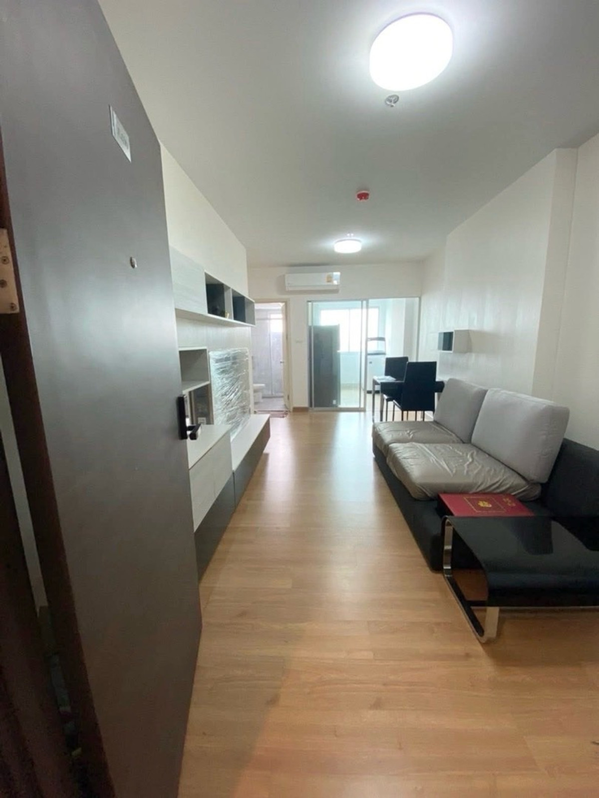 ให้เช่าคอนโดรัตนาธิเบศร์ สนามบินน้ำ พระนั่งเกล้า : ให้เช่า คอนโดศุภาลัย ซิตี้ รีสอร์ท สถานีพระนั่งเกล้า-เจ้าพระยา สนามบินน้ำ ตรงข้ามตลาดต้นสัก