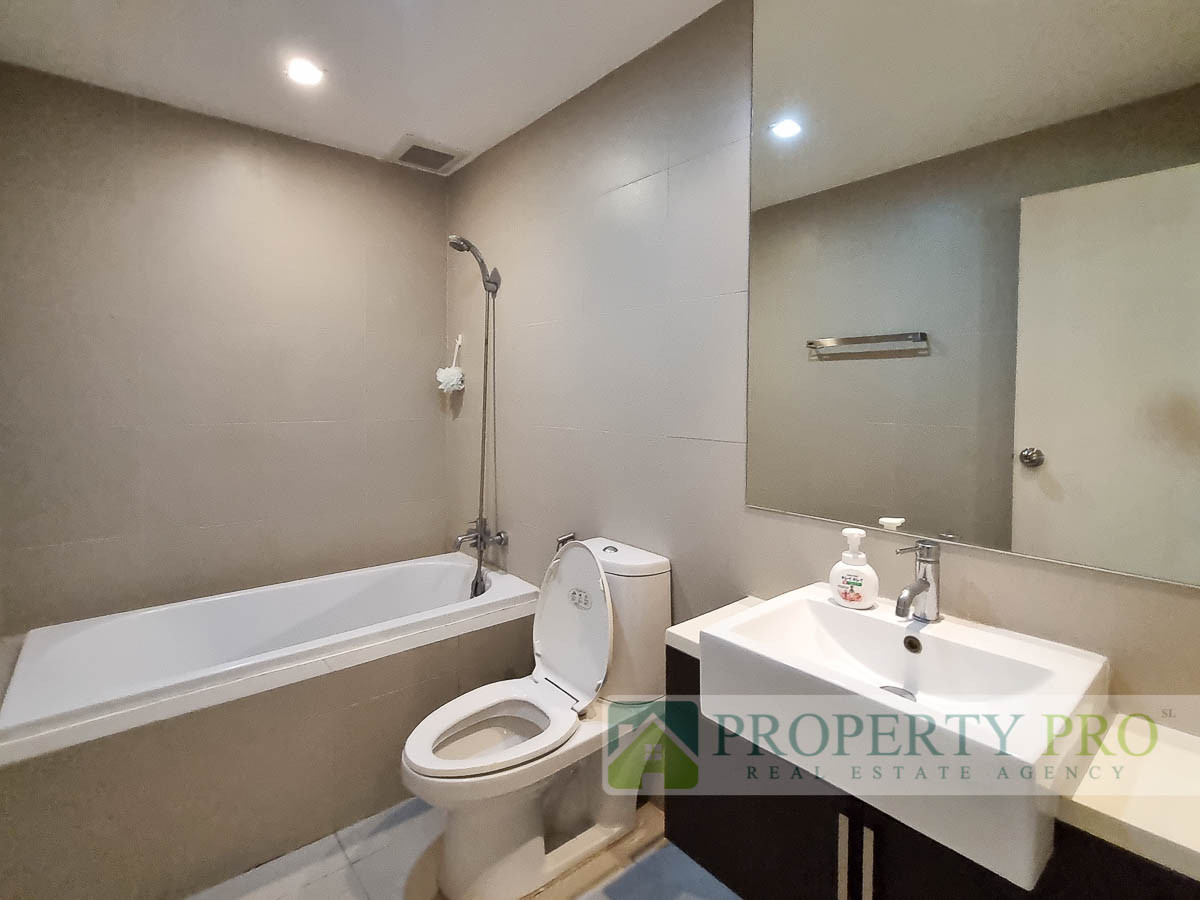 ขายคอนโดสุขุมวิท อโศก ทองหล่อ : ขาย คอนโด Noble Remix สุขุมวิท 36 แบบ 1 ห้องนอน ขนาด 40 ตรม มี Skywalk เชื่อมอาคาร ติด BTS ทองหล่อ เอกมัย พร้อมพงษ์ พระราม 4 : SL26S-003