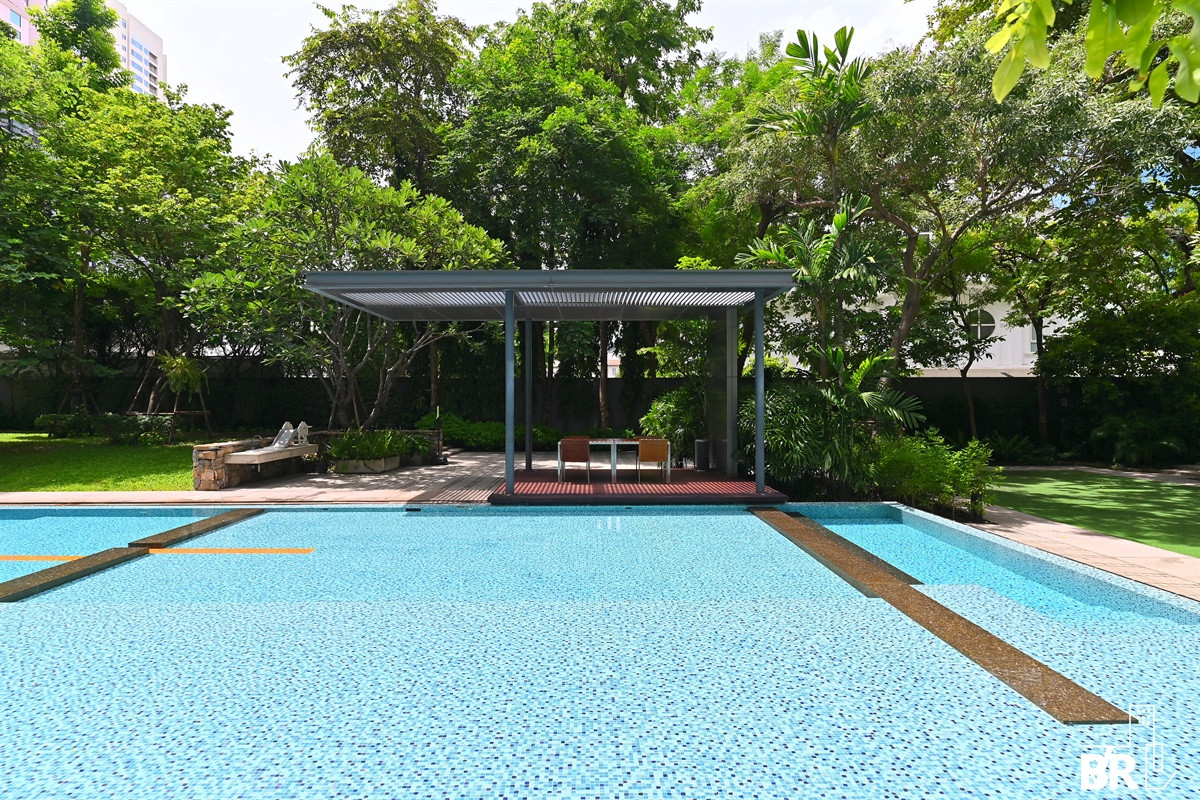 For RentCondoSukhumvit, Asoke, Thonglor :  Domus 18 💎Executive Luxury Living in Prime Asoke 