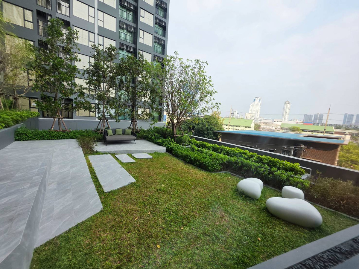 For RentCondoBangna, Bearing, Lasalle : 🔥For Rent Now🔥 Origin Place Bangna, brand new unit, never occupied. Next to MRT Sri Eiam Interchange (2 lines). Fully furnished with built-in furniture and Smart Closet. Near Central Bangna.