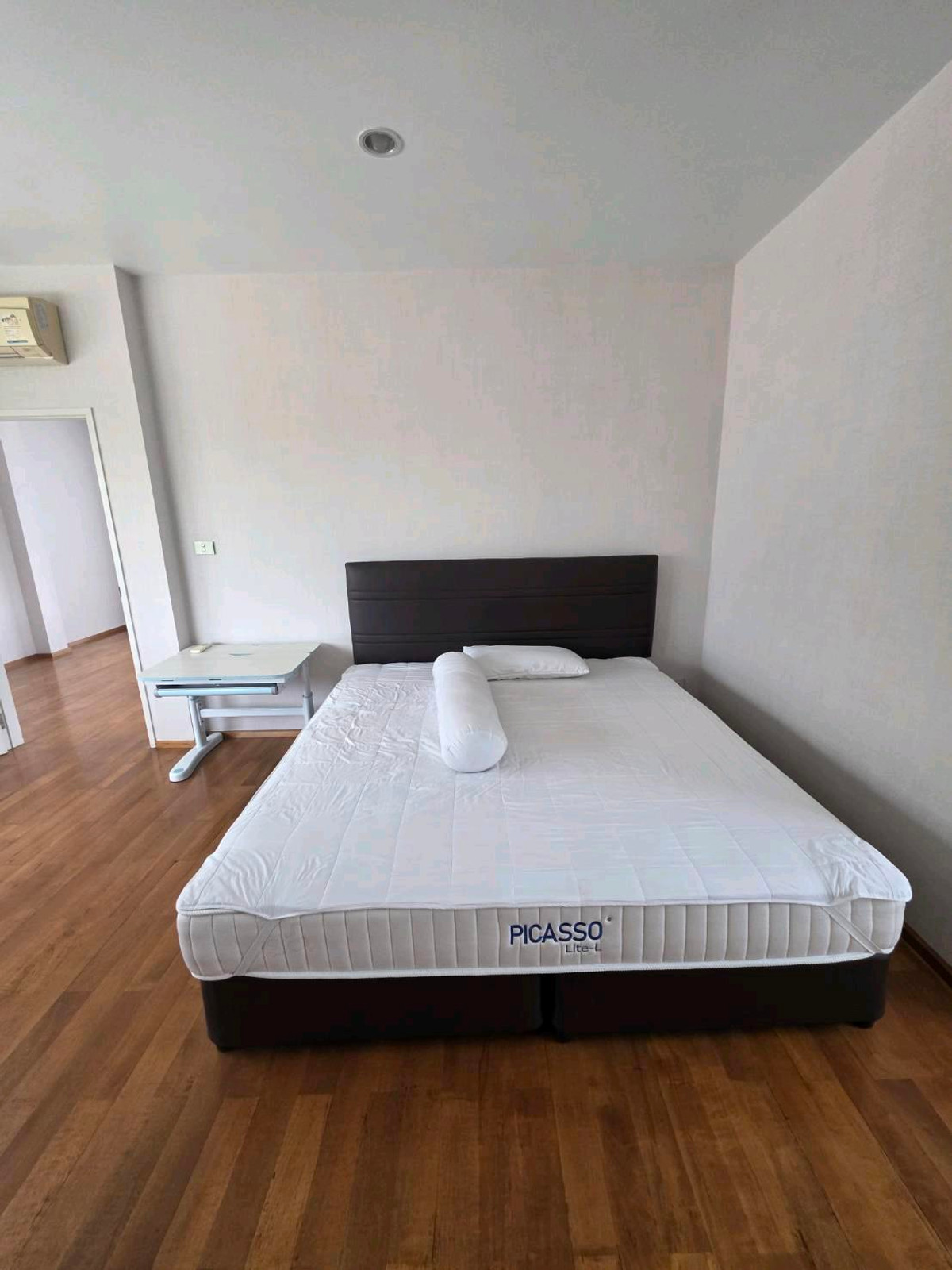 ให้เช่าบ้านพระราม 9 เพชรบุรีตัดใหม่ RCA : 🔥🔥🔥บ้านในโครงการ พระราม9.ใกล้เดอะ ไนน์พระราม9 💚💚💚