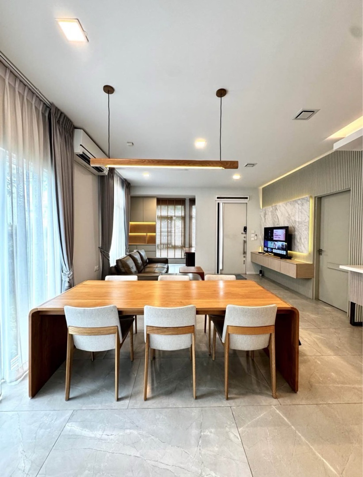 ให้เช่าบ้านลาดกระบัง สุวรรณภูมิ : ให่เช่า บ้านเดี่ยว หมู่บ้ทนมัณฑนาบางนา-วงแหวน