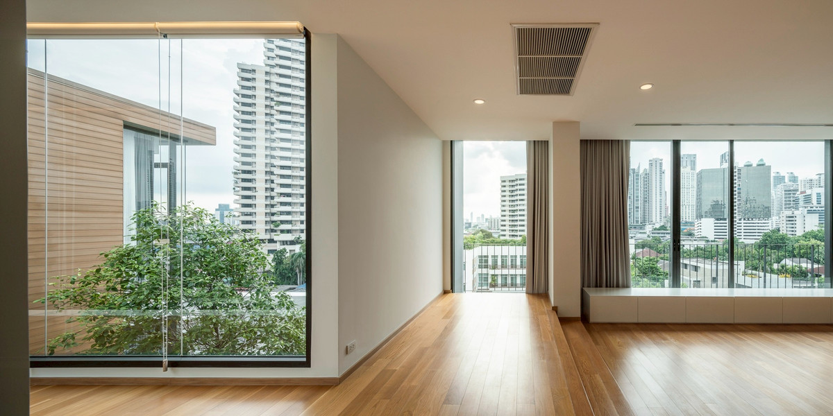 For RentCondoSukhumvit, Asoke, Thonglor : LTH14439 – Condo for Rent | Vana Residence Sukhumvit 26 | 380 sqm | 4 Beds 5 Baths | Near BTS Phrom Phong | 300K/Month | Condo for rent Vana Residence Sukhumvit 26