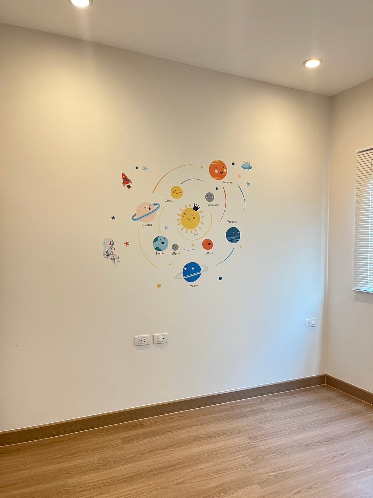 For SaleTownhomeBangna, Bearing, Lasalle : K-6759 for sale! V Compound Bangna Srinakarin, empty house near Mega Bangna.