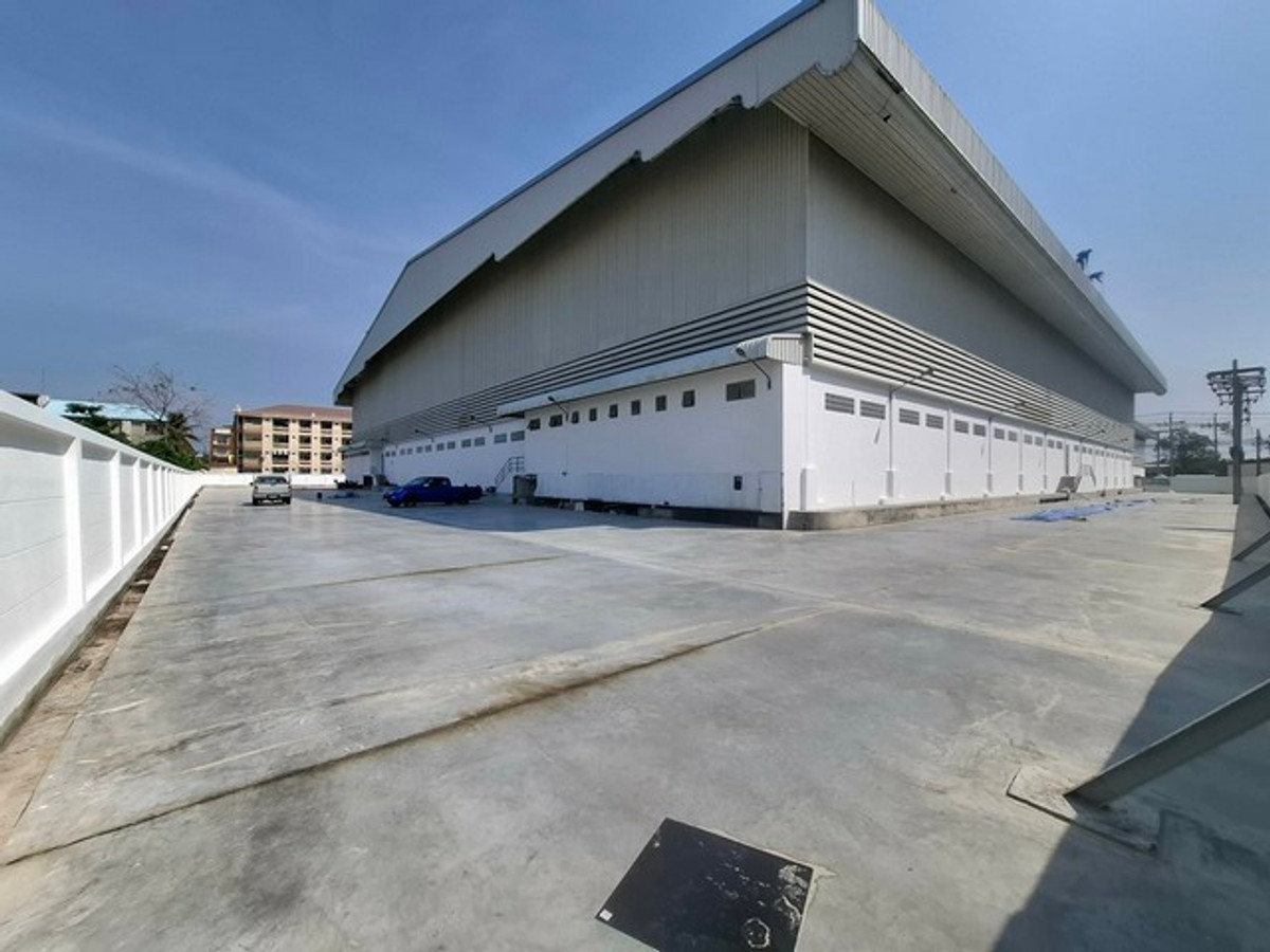 For RentFactoryBangna, Bearing, Lasalle : HR3236 Warehouse/factory for rent Purple Zone (Purple Zone) Bangna-Trad Km. 23, high specification, fully supports industry and logistics.