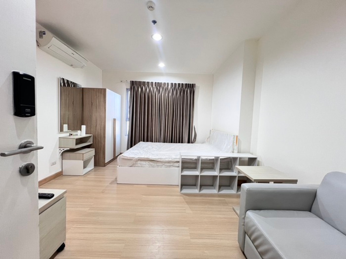 For SaleCondoBang Sue, Wong Sawang, Tao Pun : 💖💖Urgent, cheapest price Room for sale, ready to move in!! Condo Aspire Ratchada-Wong Wang, good location, near MRT Wong Sawang station, selling for only 1.39 million baht!! / If interested, you can inquire. Line ID : atfirm2010 💖💖
