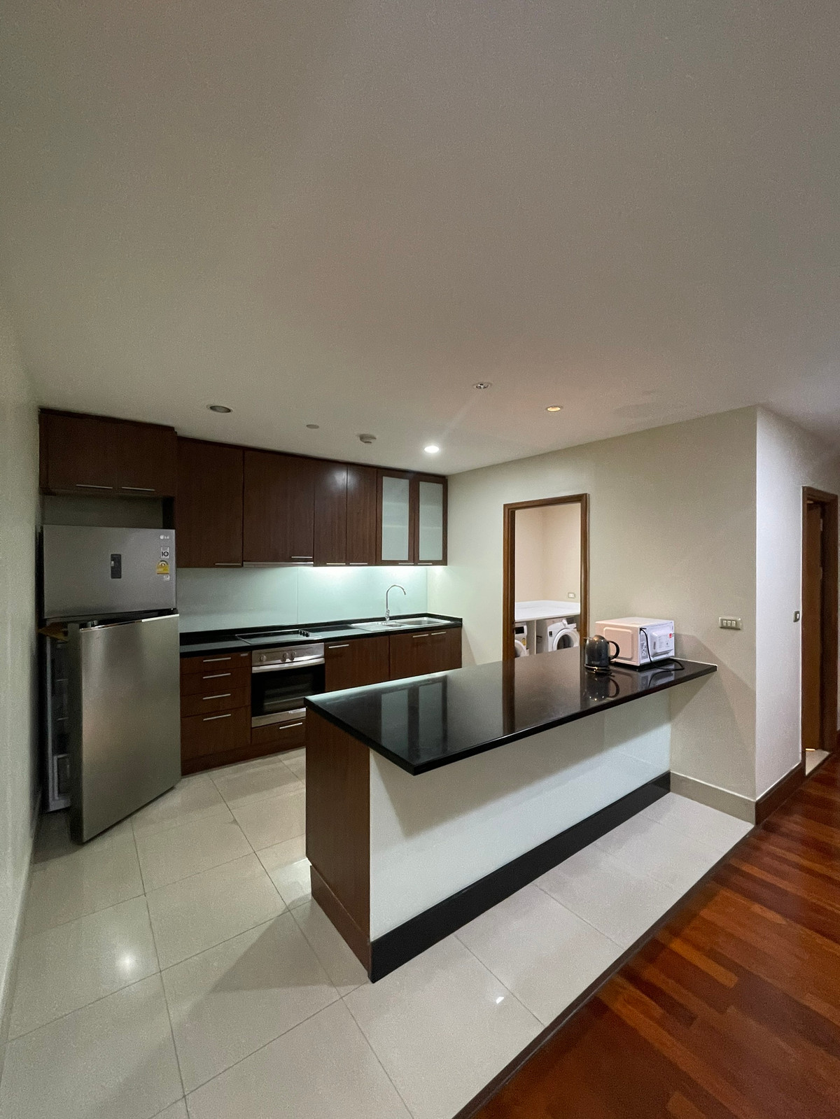 ให้เช่าคอนโดสาทร นราธิวาส : ปล่อยเช่าคอนโด Ascott Sathorn Bangkok ใกล้ BTS เซนต์หลุยส์ ห้องสวย ห้องใหญ่ พร้อมเข้าอยู่