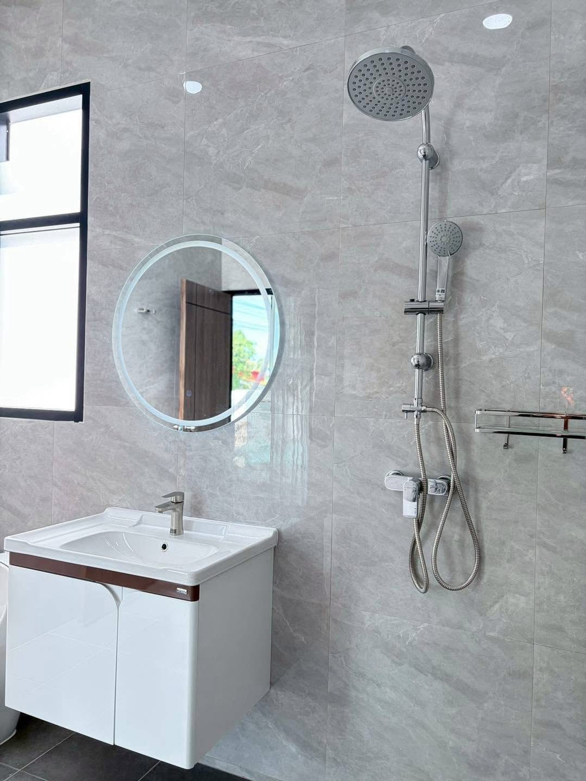 For SaleHousePattaya, Bangsaen, Chonburi : Pool Villa Soi Bunkanchanaram 8 / 4 Bedrooms (FOR SALE) AM038