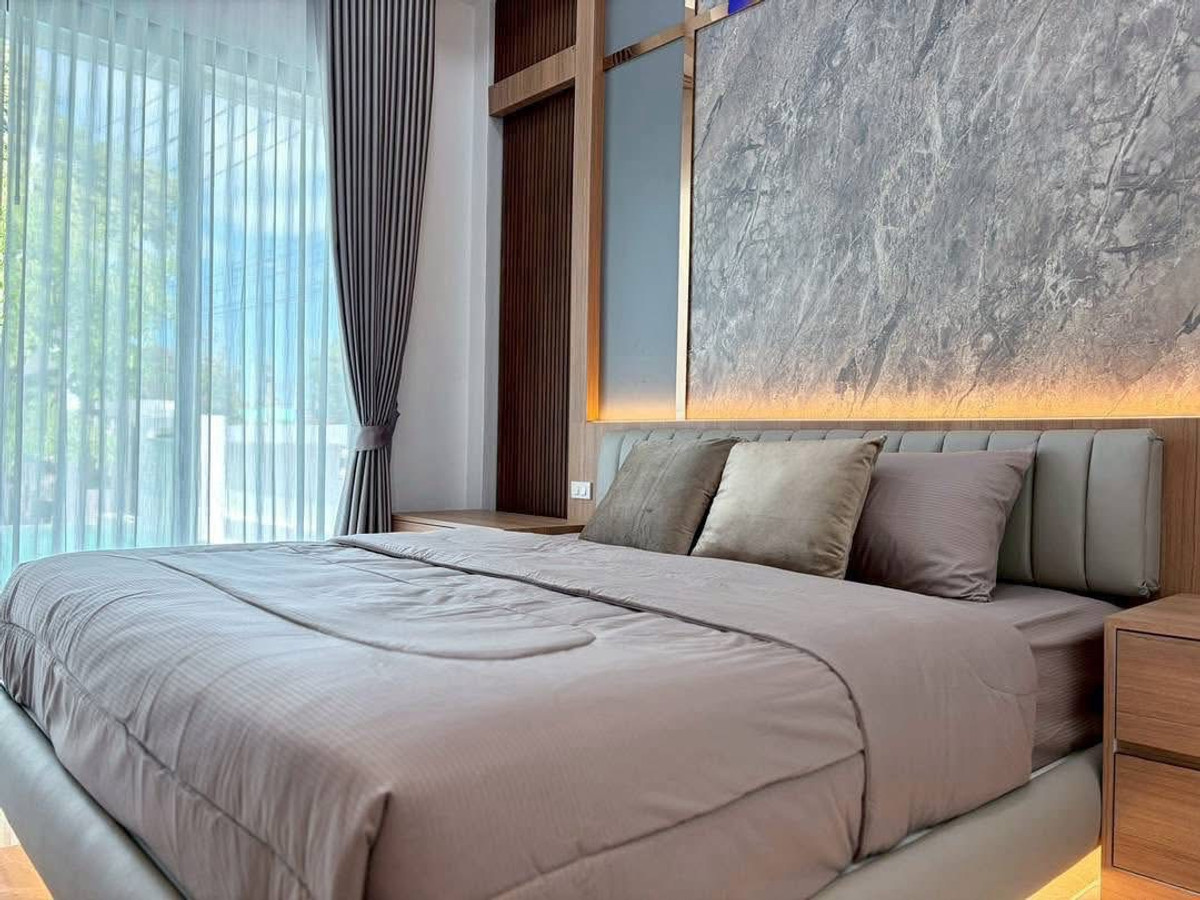 For SaleHousePattaya, Bangsaen, Chonburi : Pool Villa Soi Bunkanchanaram 8 / 4 Bedrooms (FOR SALE) AM038