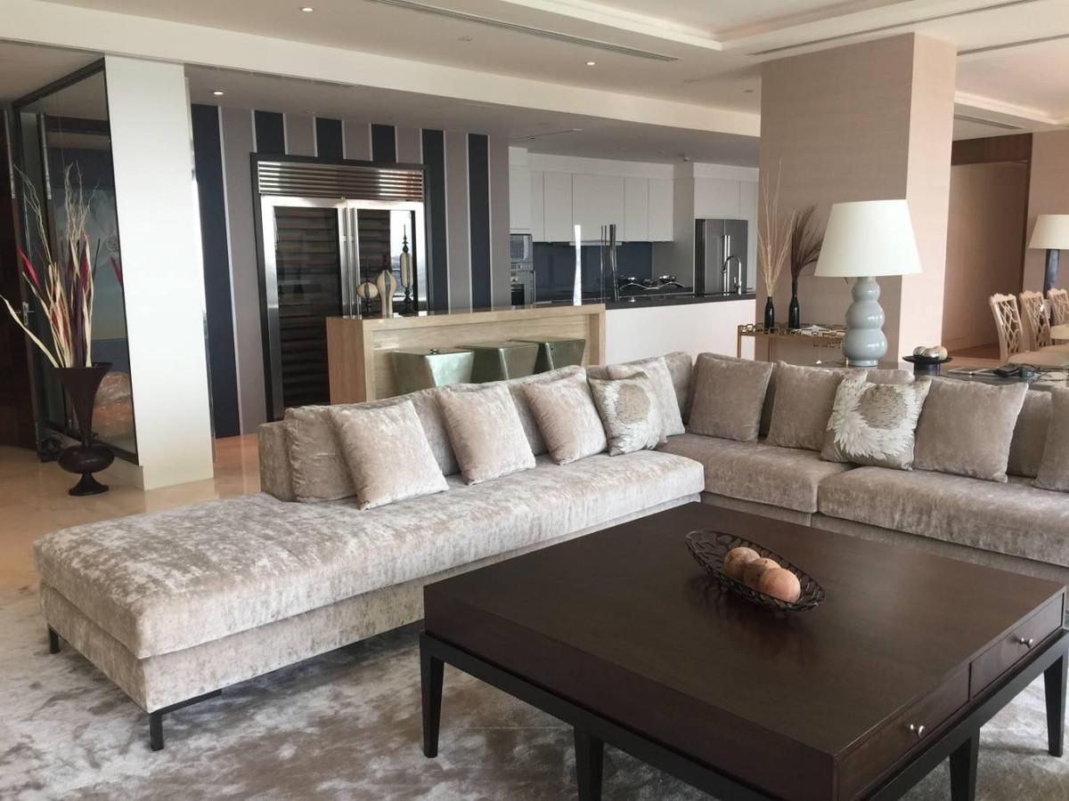 ให้เช่าคอนโดวิทยุ ชิดลม หลังสวน : ✨ให้เช่าคอนโดหรูพร้อมบริการระดับโรงแรม 5 ดาว ที่ The St. Regis Bangkok 3ห้องนอน เฟอร์นิเจอร์ครบ มีทางเชื่อม BTS ราชดำริ ใกล้สวนลุมพินี,One Bangkok