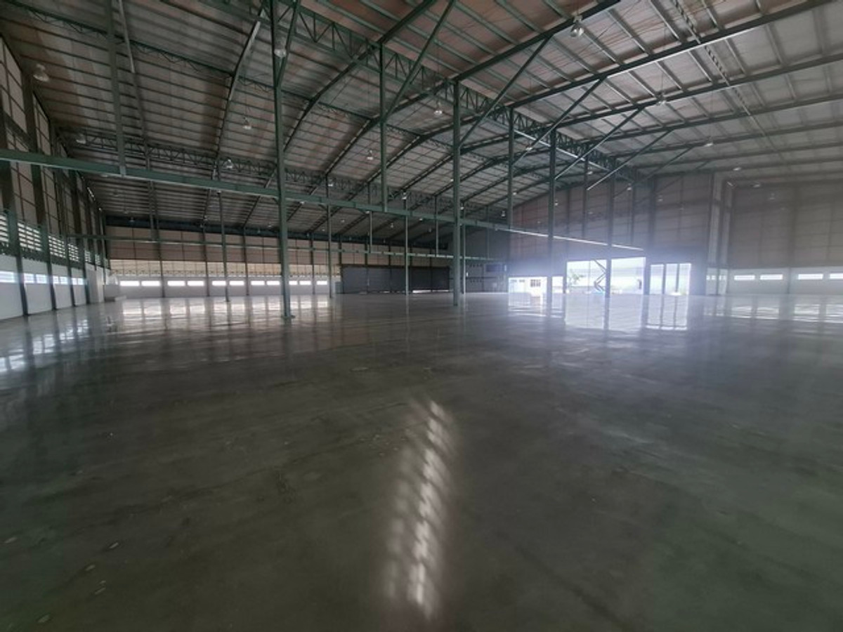 For RentFactoryBangna, Bearing, Lasalle : HR3236 Warehouse/factory for rent Purple Zone (Purple Zone) Bangna-Trad Km. 23, high specification, fully supports industry and logistics.