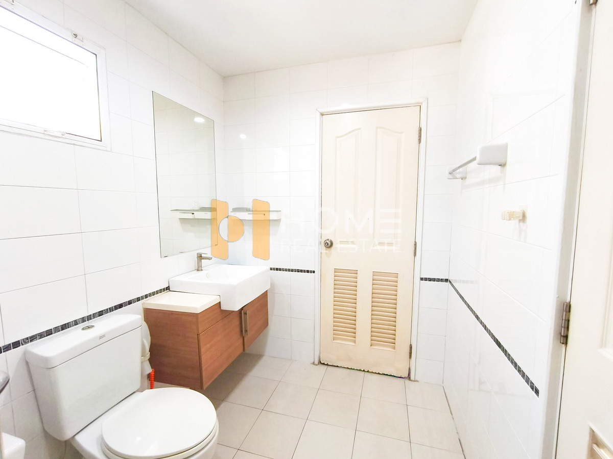 ขายบ้านลาดกระบัง สุวรรณภูมิ : งบไม่ถึง 5 ล้าน ทำเลอ่อนนุช ใกล้ ARL 🔥 ภัสสร เพรสทีจ อ่อนนุช / 3 ห้องนอน (ขาย), Passorn Prestige Onnut / 3 Bedrooms (FOR SALE) FONT050