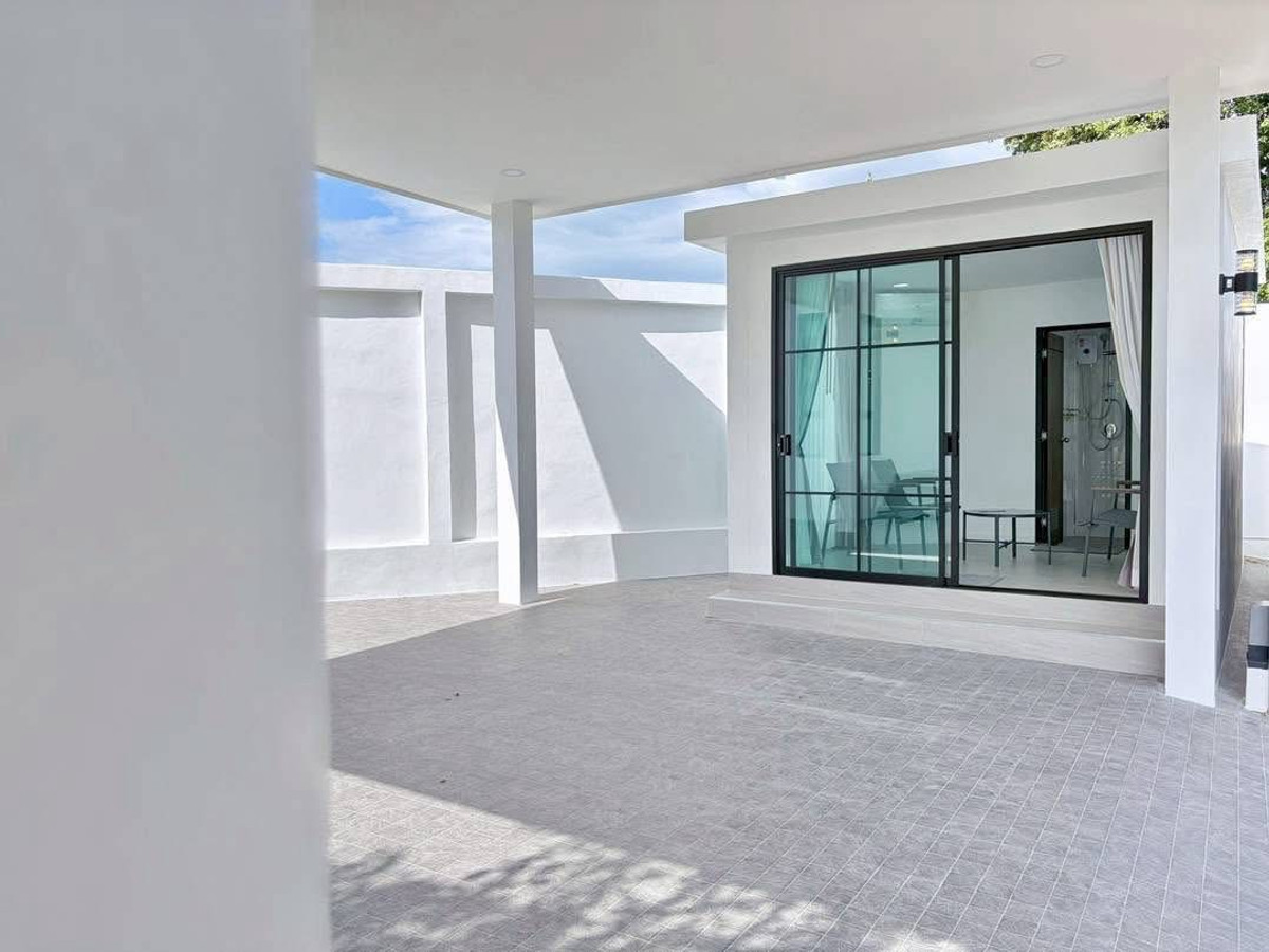 For SaleHousePattaya, Bangsaen, Chonburi : Pool Villa Soi Bunkanchanaram 8 / 4 Bedrooms (FOR SALE) AM038