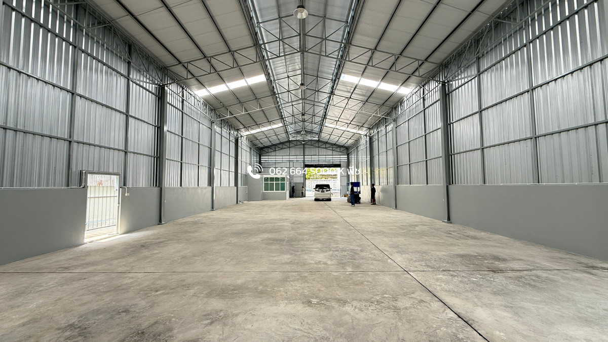 For RentWarehouseRama3 (Riverside),Satupadit : Warehouse with office for rent, 437 sq m. 💥 Sathupradit Rama 3, near the expressway 📍