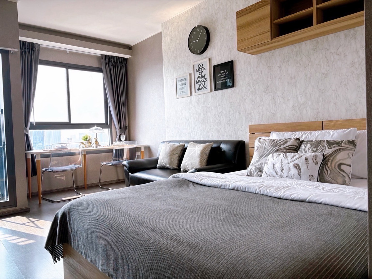 For RentCondoOnnut, Udomsuk : Condo for rent next to Bang Chak BTS, Ideo Sukhumvit 93, only 50 meters, Studio room size 26 sq m., high floor, beautiful view.