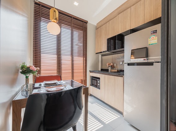 For SaleCondoBang Sue, Wong Sawang, Tao Pun : 🔥Urgent Sale+🔥 The Line Wong Sawang, near MRT Wong Sawang Station. Fully furnished and ready to move in.