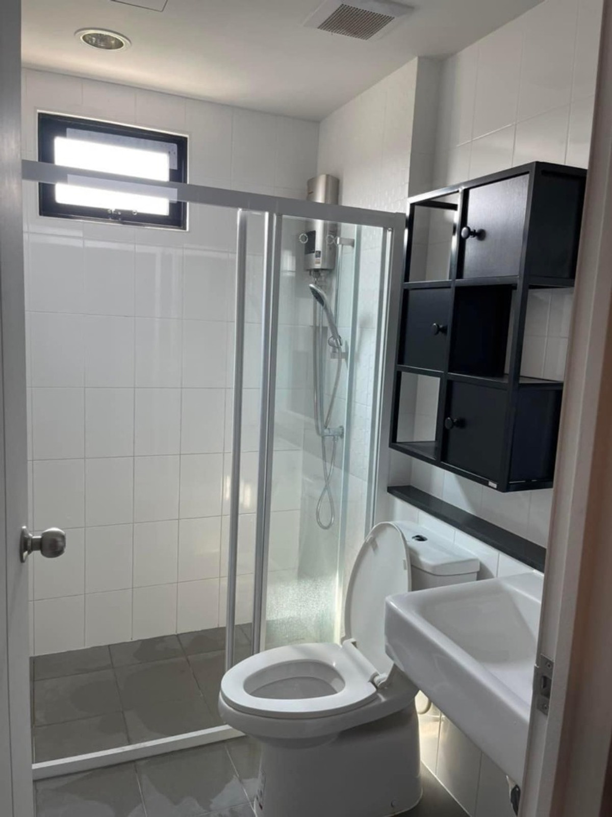 For RentCondoBangna, Bearing, Lasalle : Condo for Rent: Unio Sukhumvit 72 Near BTS Bearing (approx. 600 meters)