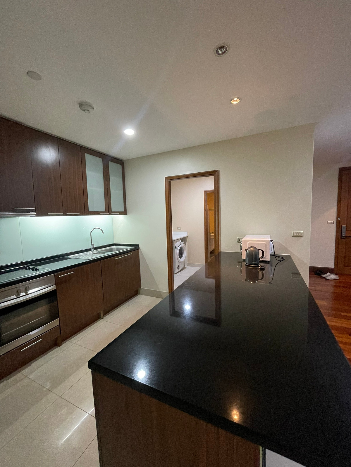 ให้เช่าคอนโดสาทร นราธิวาส : ปล่อยเช่าคอนโด Ascott Sathorn Bangkok ใกล้ BTS เซนต์หลุยส์ ห้องสวย ห้องใหญ่ พร้อมเข้าอยู่