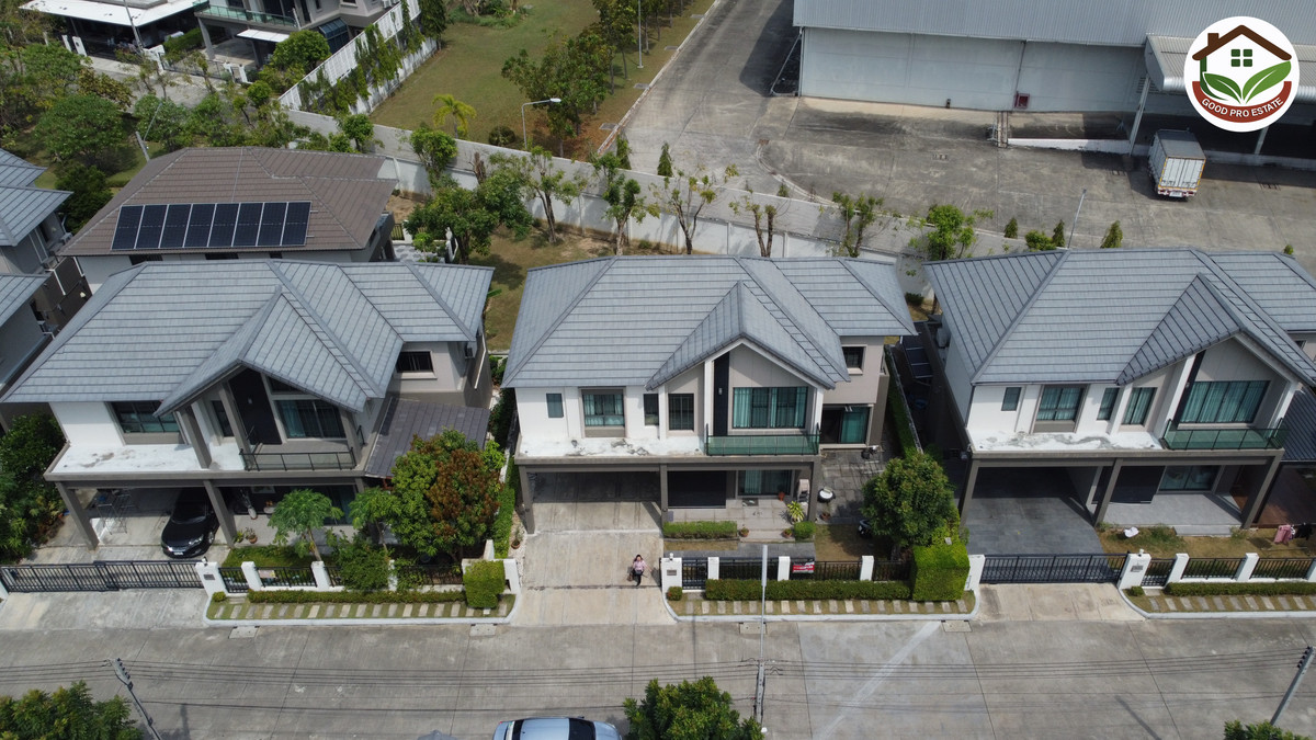 For SaleHousePinklao, Charansanitwong : Luxurious detached house next to the main road, Phutthamonthon Sai 4, Nordic design, ready to move in, Bangkok Boulevard Pinklao-Phetkasem, complete functions, 4 bedrooms, luxurious clubhouse, tight security. Worth the location!