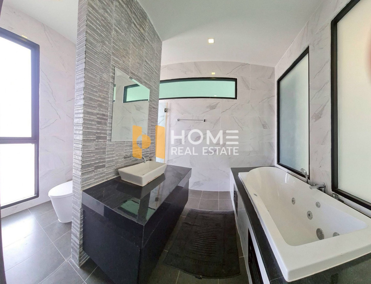 For SaleHousePattaya, Bangsaen, Chonburi : Nakarasarp Village / 3 Bedrooms (FOR SALE), Nakarasarp Village / 3 Bedrooms (FOR SALE) YEAN124