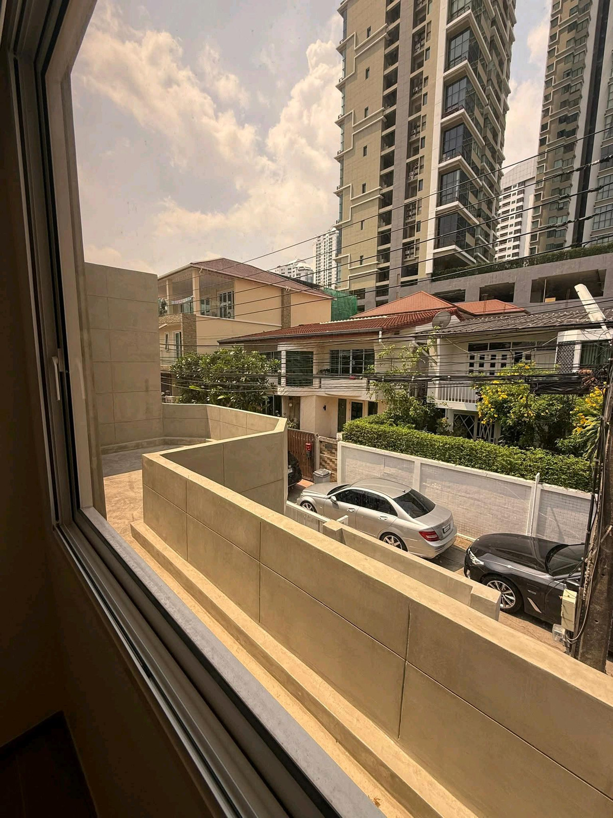 For RentTownhomeSukhumvit, Asoke, Thonglor : 🔥🔥🔥Newly renovated townhome, Sukhumvit 26 - Phrom Phong area💚💚💚