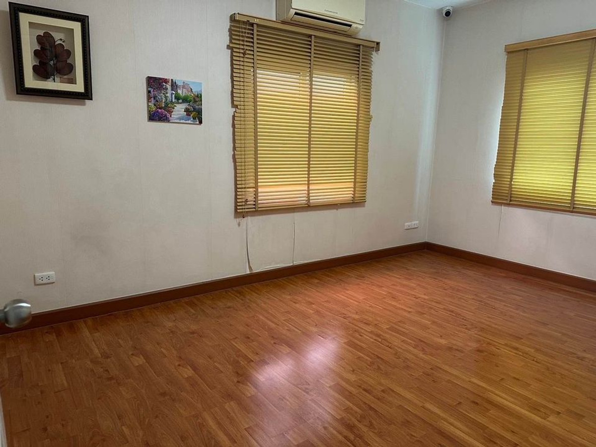 ให้เช่าบ้านนนทบุรี บางใหญ่ บางบัวทอง : บ้าน ทาวน์โฮม 3ชั้น เหมาะทำออฟฟิศ ปากซอยถนนโยธาธิการ ราชพฤกษ์-ท่าอิฐ