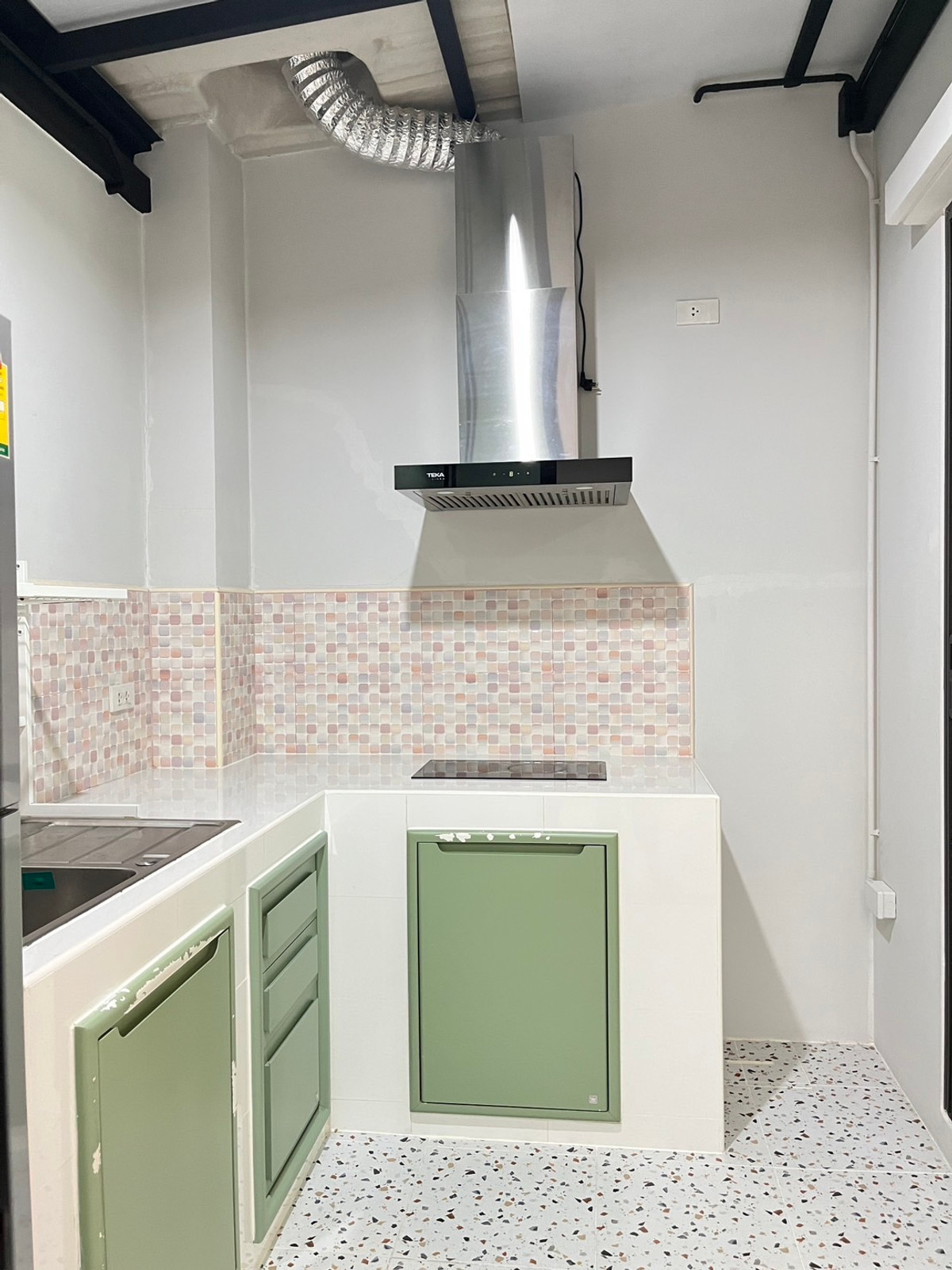 For SaleTownhomeBangna, Bearing, Lasalle : K-6759 for sale! V Compound Bangna Srinakarin, empty house near Mega Bangna.