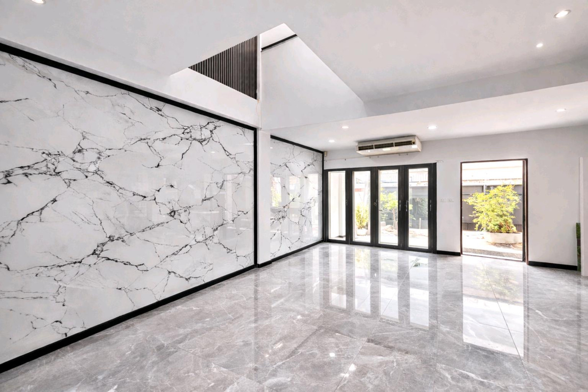 For RentTownhomeSukhumvit, Asoke, Thonglor : Townhome for Rent Near BTS Thonglor 