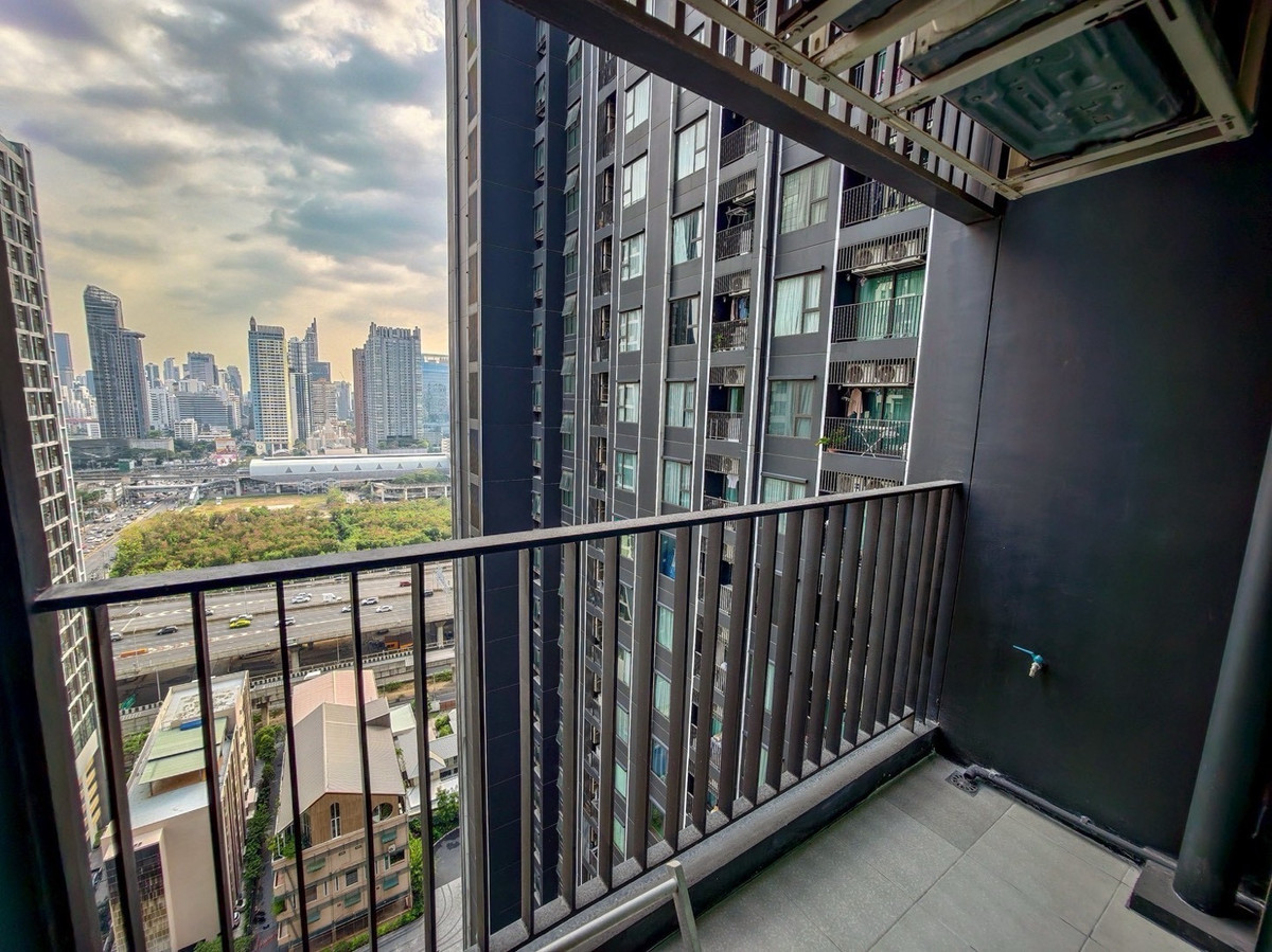 ให้เช่าคอนโดพระราม 9 เพชรบุรีตัดใหม่ RCA : LIFE ASOKE-RAMA9🌈 1BEDROOM PLUS 35sq.m Price 23k