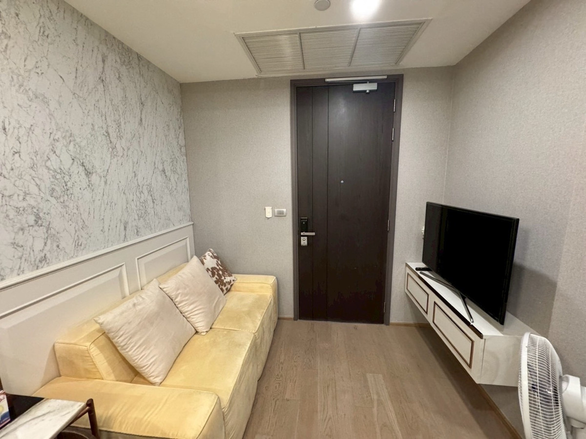 ให้เช่าคอนโดสยาม จุฬา สามย่าน : ให้เช่า Ashton chula Silom ราคา 22,000 บาท ติดต่อ 0869017364