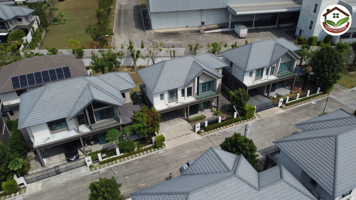 For SaleHousePinklao, Charansanitwong : Luxurious detached house next to the main road, Phutthamonthon Sai 4, Nordic design, ready to move in, Bangkok Boulevard Pinklao-Phetkasem, complete functions, 4 bedrooms, luxurious clubhouse, tight security. Worth the location!