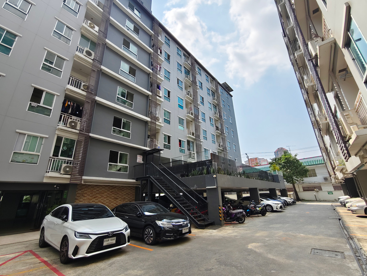 ขายคอนโดบางนา แบริ่ง ลาซาล : ขาย Regent home 7/2 ขยายพื้นที่ครอบครัว💑 2นอน 2น้ำ 💑 ↪️ห้องมุม ↪️แต่งหล่อๆ 🔛โซนบางนา