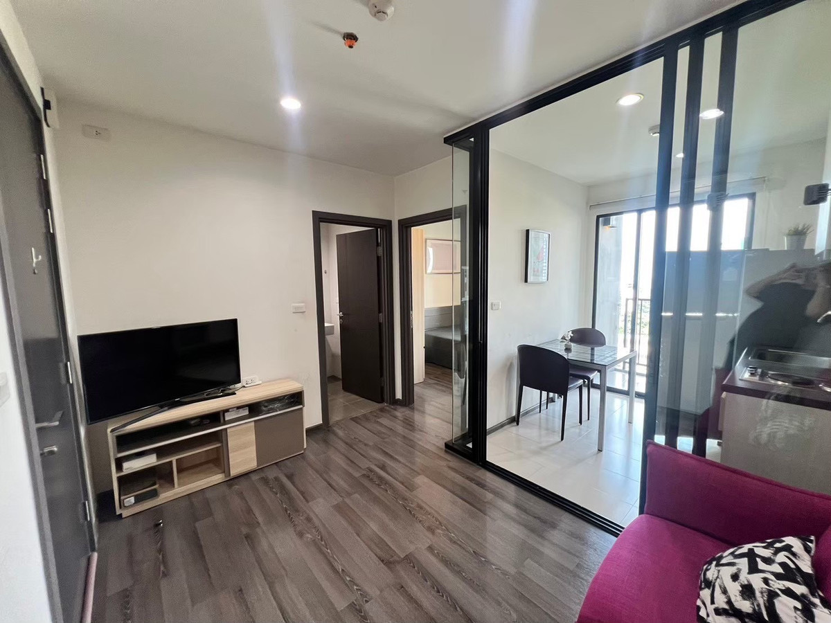 ให้เช่าคอนโดอ่อนนุช อุดมสุข :  ให้เช่า The Base Park West สุขุมวิท 77 ทำเลอ่อนนุช ใกล้ Habito เดินทางสะดวก เข้าเมืองง่าย