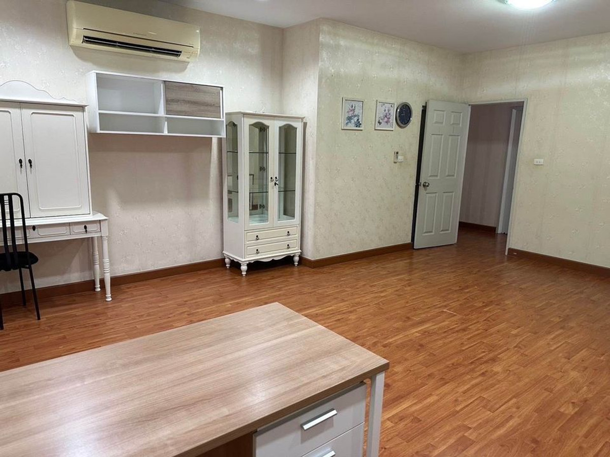 ให้เช่าบ้านนนทบุรี บางใหญ่ บางบัวทอง : บ้าน ทาวน์โฮม 3ชั้น เหมาะทำออฟฟิศ ปากซอยถนนโยธาธิการ ราชพฤกษ์-ท่าอิฐ