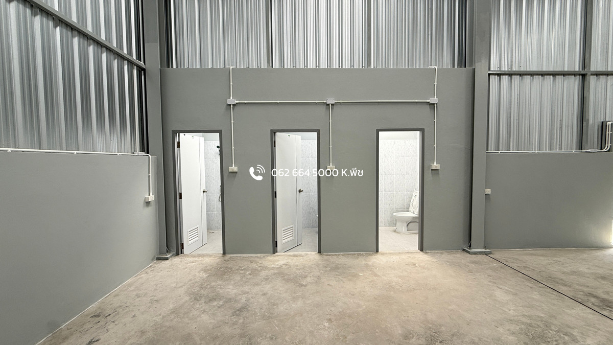 For RentWarehouseRama3 (Riverside),Satupadit : Warehouse with office for rent, 437 sq m. 💥 Sathupradit Rama 3, near the expressway 📍
