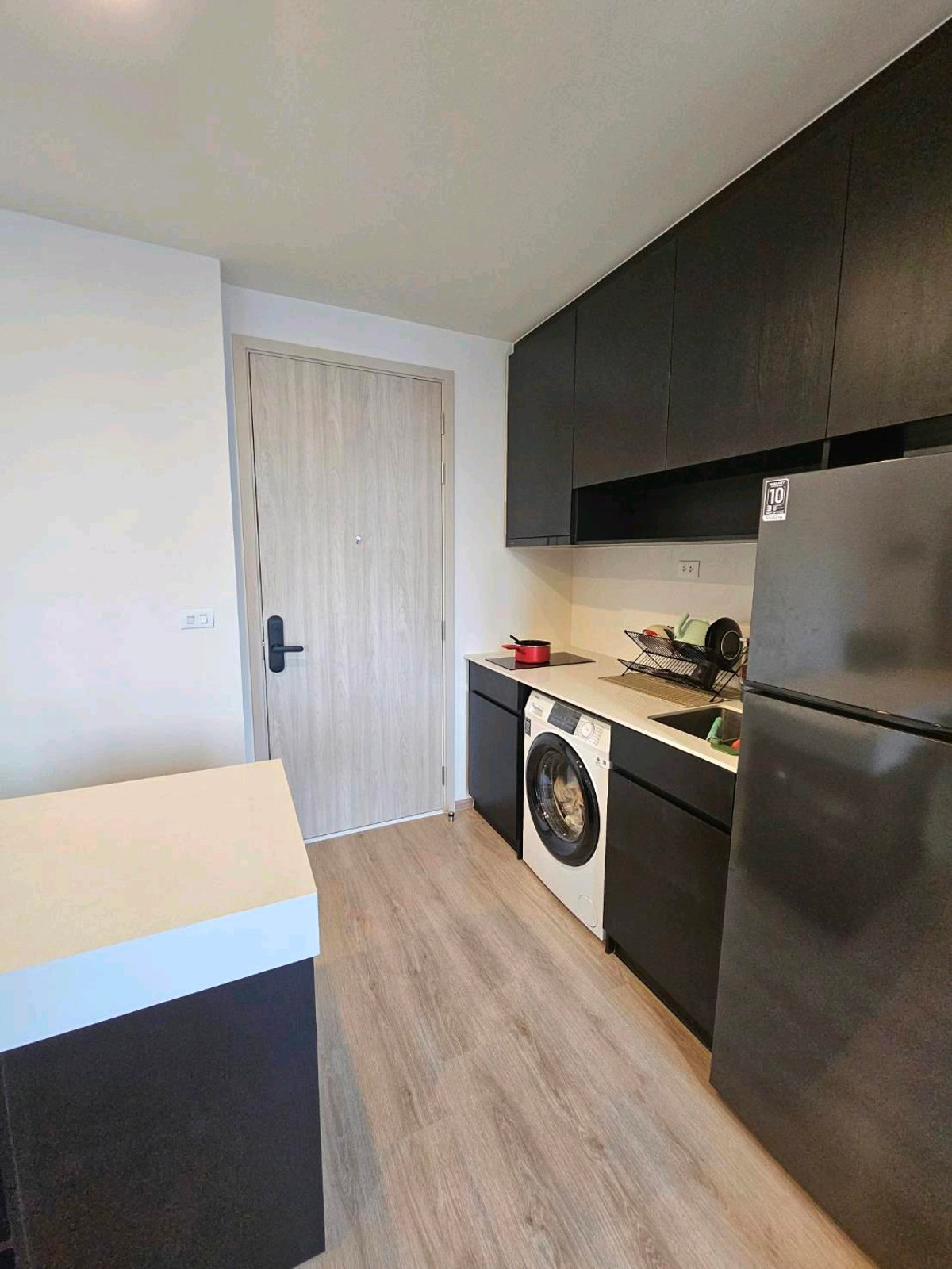 ให้เช่าคอนโดพระราม 9 เพชรบุรีตัดใหม่ RCA : 🔥ให้เช่าด่วน🔥Nue District R9 ห้องมุม ชั้นสูง พระราม 9 ใกล้ MRT แค่ไม่กี่ก้าว