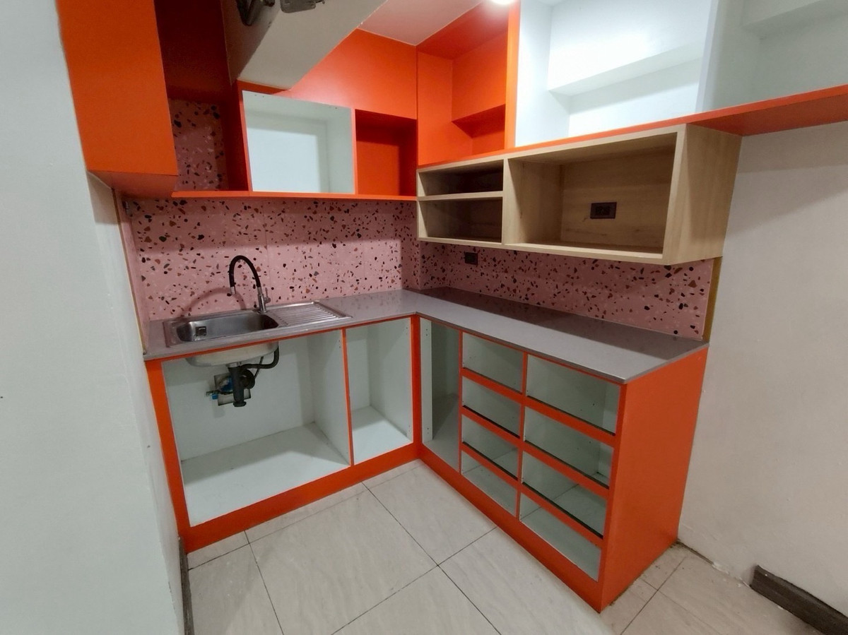 For RentShop HouseSathorn, Narathiwat : Commercial building for rent, 2 units, 4.5 floors, Narathiwat Ratchanakarin Road, CENTRAL Rama 3.