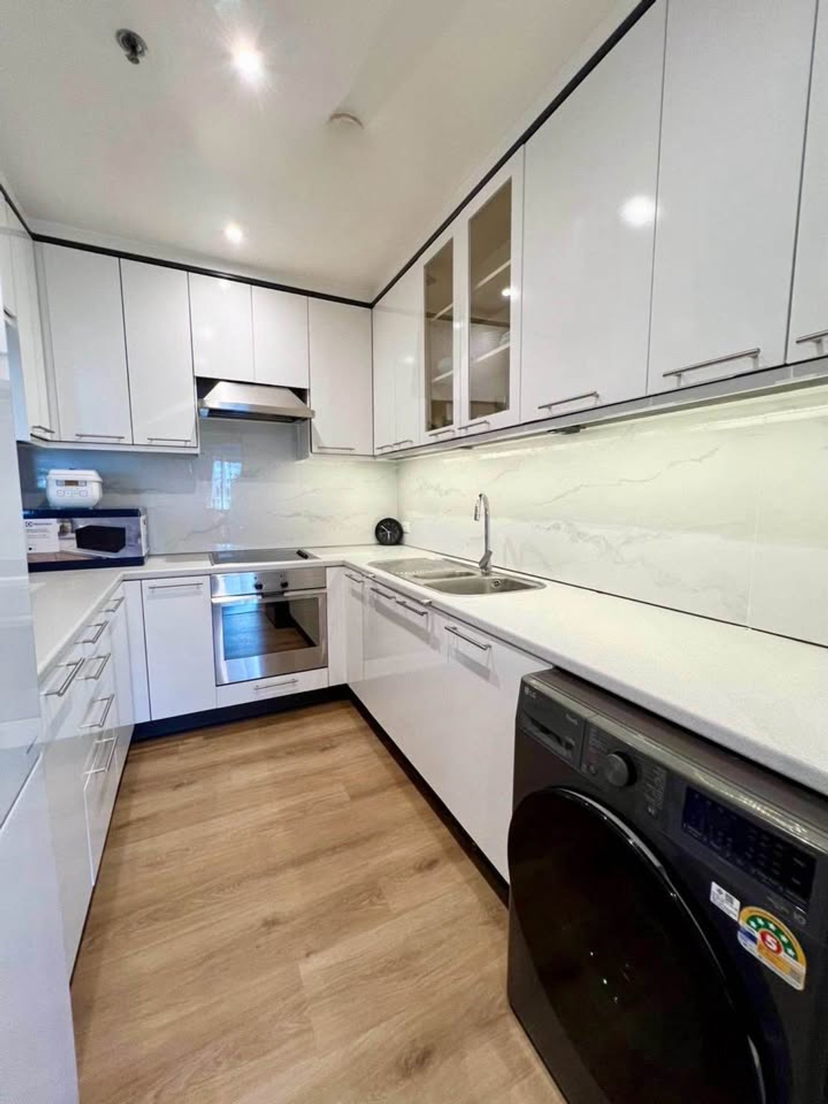 ให้เช่าคอนโดนานา : Liberty Park 2 3bed 70k Call 0886166564