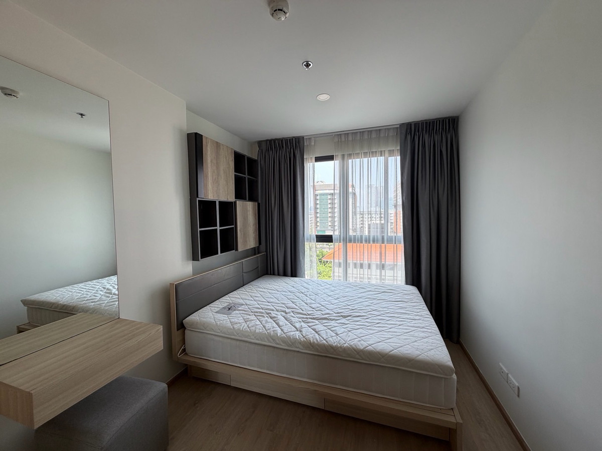 CondoBangna, Bearing, Lasalle : Condo for rent IDEO O2 (Ideo O2), near the mall, near the BTS.