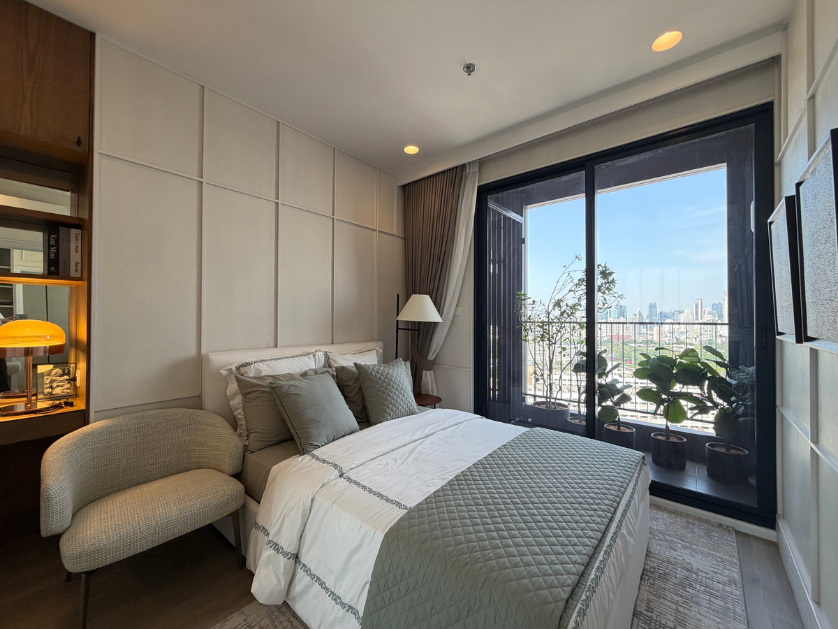 For SaleCondoKhlongtoei, Kluaynamthai : The crown residences 1 bedroom, best price on Rama 4 Road, near Chula.