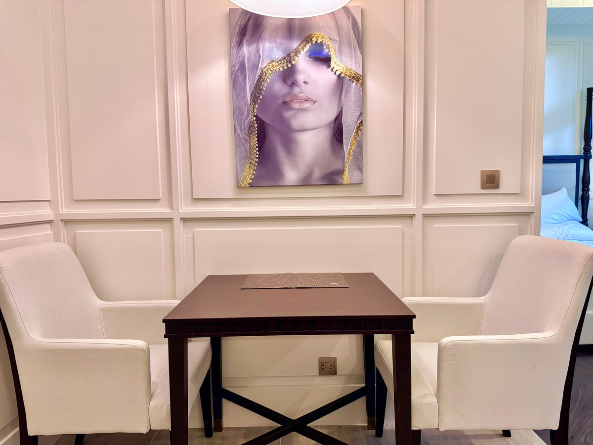 คอนโดพัทยา บางแสน ชลบุรี สัตหีบ : [ขาย/เช่า] คอนโดติดหาด The Grand Florida พัทยา  1 นอน 47 ตรม. แต่งครบ พร้อมอยู่/ลงทุนปล่อยเช่า