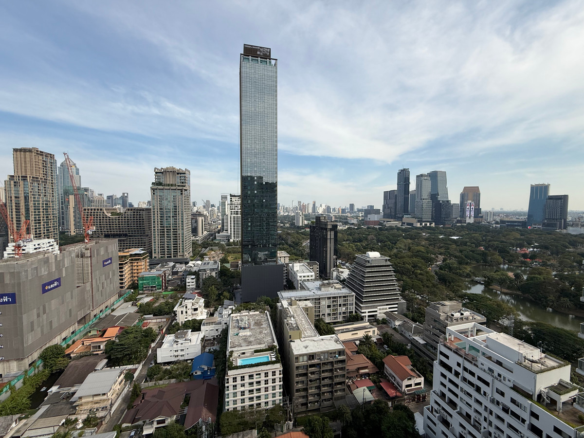 For RentCondoWitthayu, Chidlom, Langsuan, Ploenchit : 🏠✨ 185 Rajadamri | 3-Bedroom Condo for Rent (HBH-ST-196)