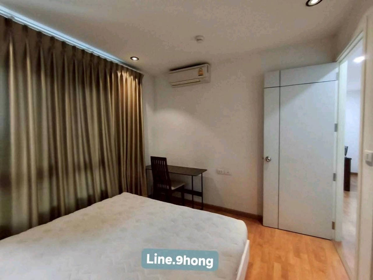 For RentCondoThaphra, Talat Phlu, Wutthakat : 2 bedroom condo near BTS Bang Wa Interchange, convenient travel.