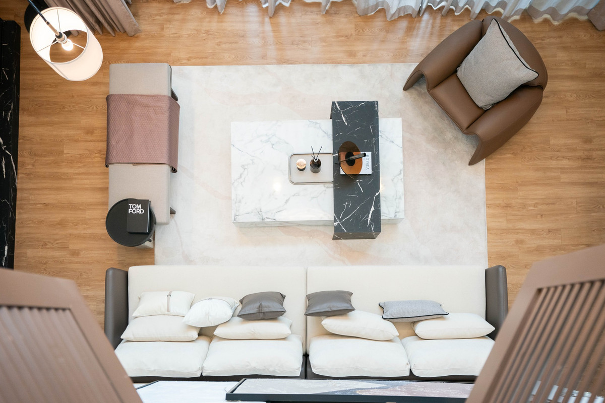 ขายทาวน์โฮมเลียบทางด่วนรามอินทรา : For sale Town house  in Liab Duan Ramintra! Easy to go ladprao and Ekkamai near Express way and Shopping mall