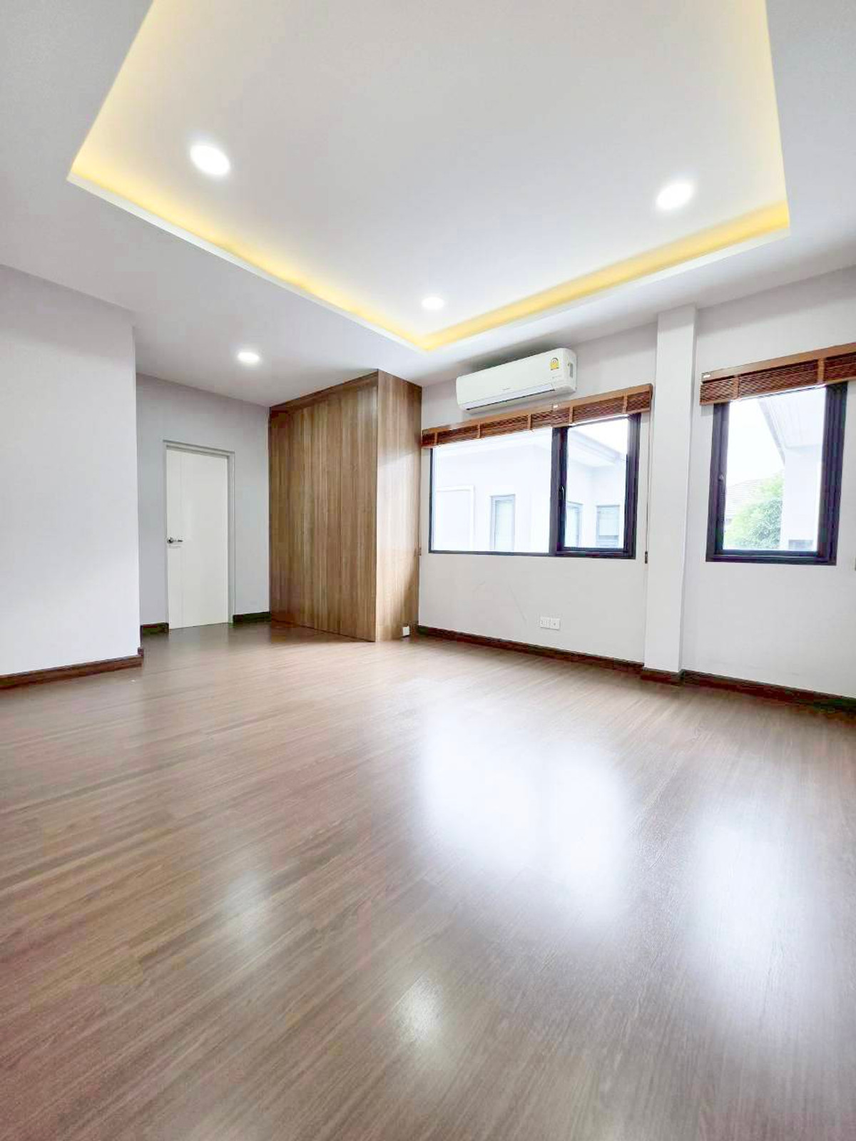 ให้เช่าบ้านบางแค เพชรเกษม : ให้เช่าบ้านเดี่ยว 2ชั้น 4ห้องนอน  4ห้องน้ำ  1ห้องทำงาน The City Sathorn - Kallapaphruek (เดอะ ซิตี้ สาทร – กัลปพฤกษ์)