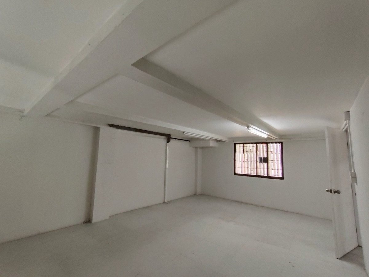 For RentShop HouseSathorn, Narathiwat : Commercial building for rent, 2 units, 4.5 floors, Narathiwat Ratchanakarin Road, CENTRAL Rama 3.