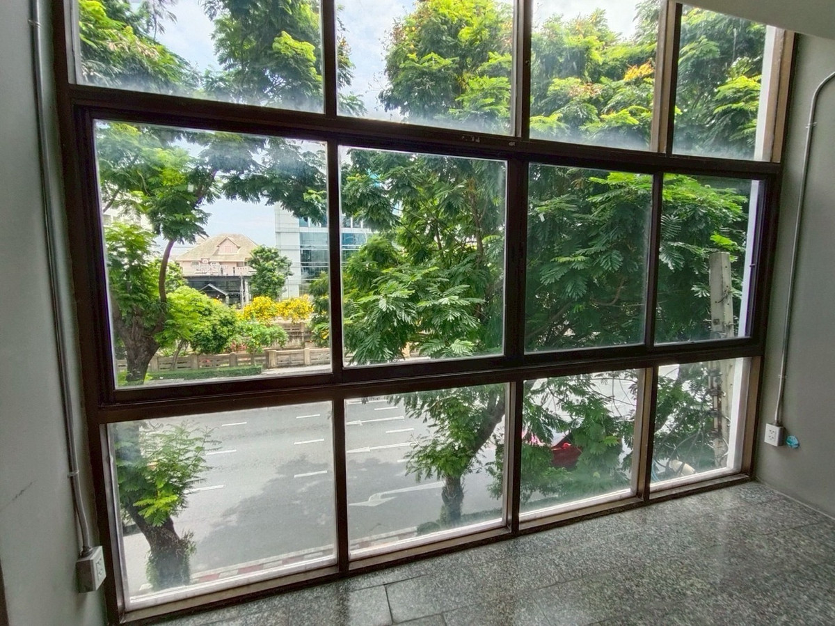 For RentShop HouseSathorn, Narathiwat : Commercial building for rent, 2 units, 4.5 floors, Narathiwat Ratchanakarin Road, CENTRAL Rama 3.